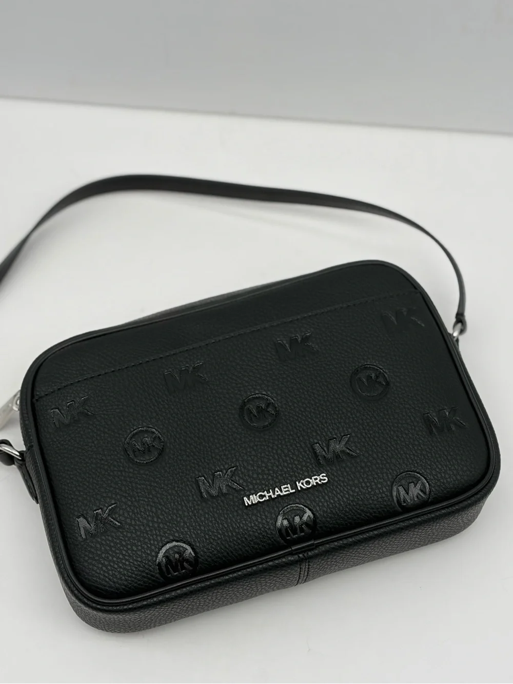 Michael Kors compact leather